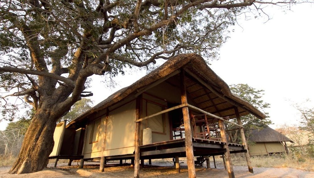 Ivory Lodge Dete المظهر الخارجي الصورة